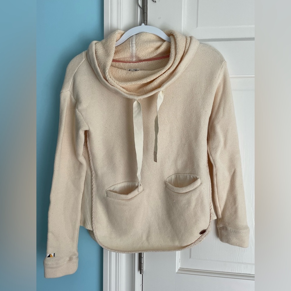 Roxy sweater